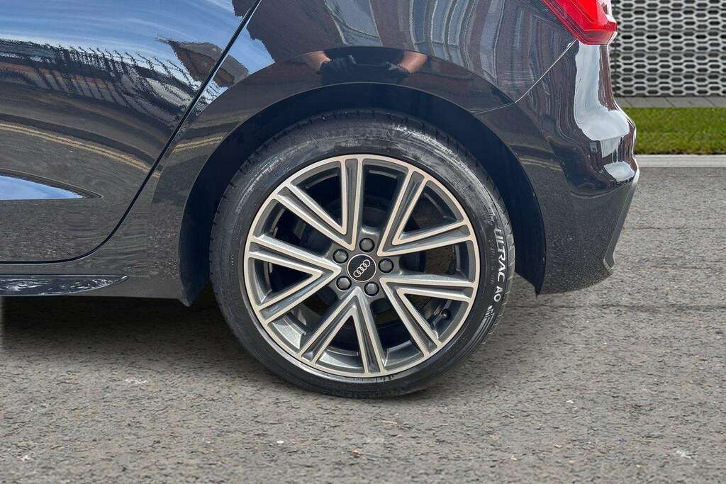 Audi A1 25 Tfsi S Line 2024 BN55BEC Black #3