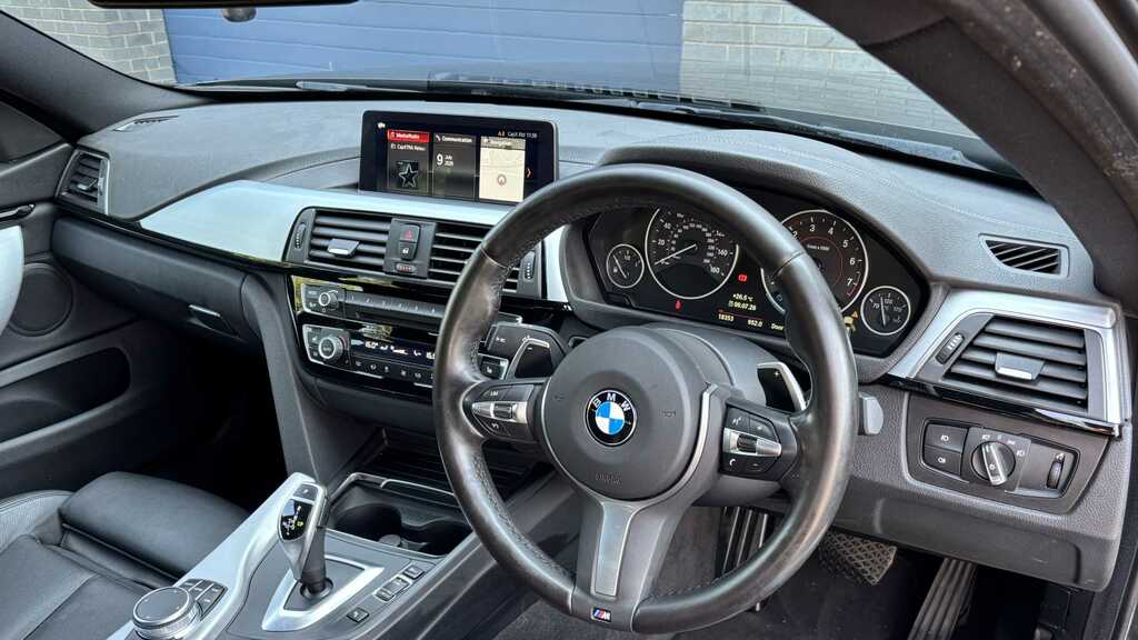 BMW 4 Series 420I M Sport Professional Media 2020 Black #4