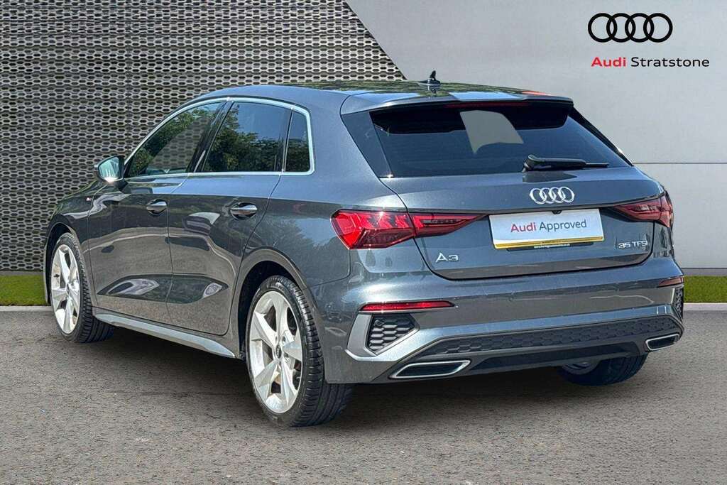 Audi A3 35 Tfsi S Line S Tronic 2022 KM72OVT Grey #2