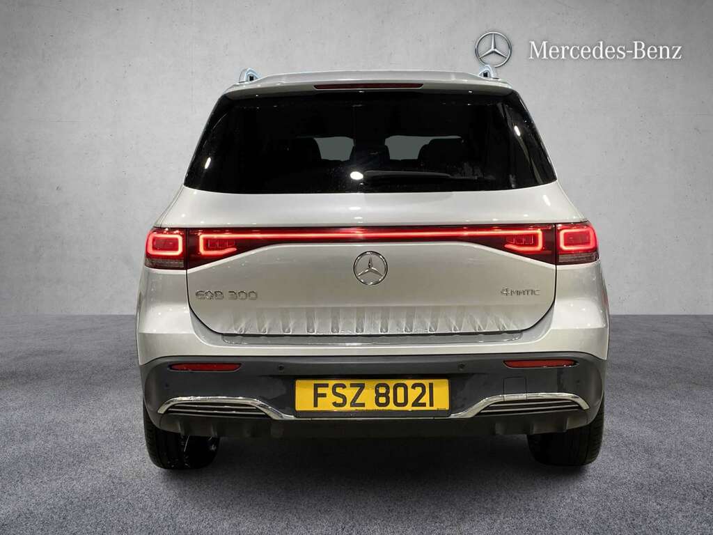 Mercedes-Benz EQB 300 4Matic 168Kw Amg Line 66.5Kwh 2022 Silver #6