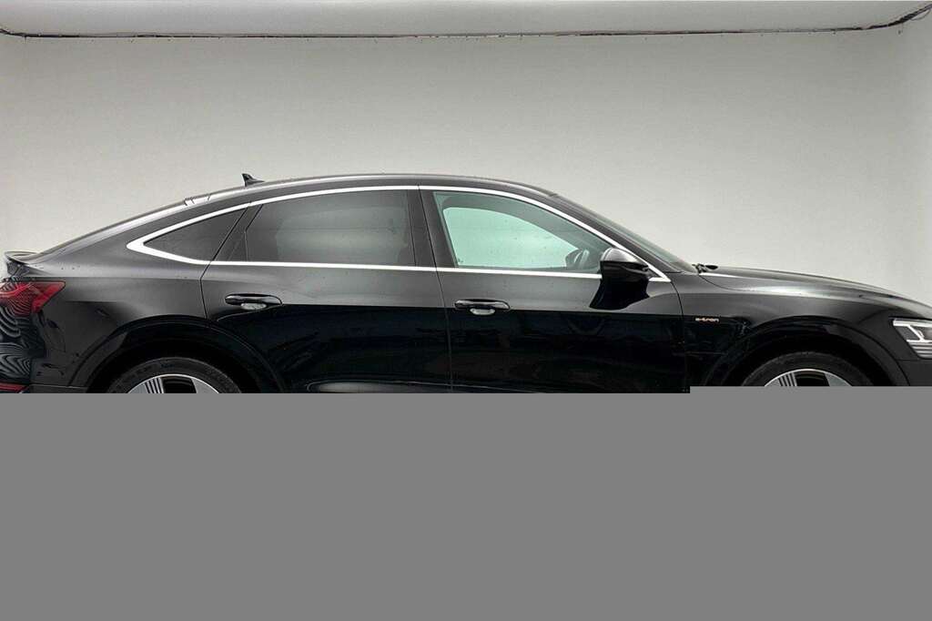 Audi E-tron 230Kw 50 Quattro 71Kwh S Line 2022 Black #3