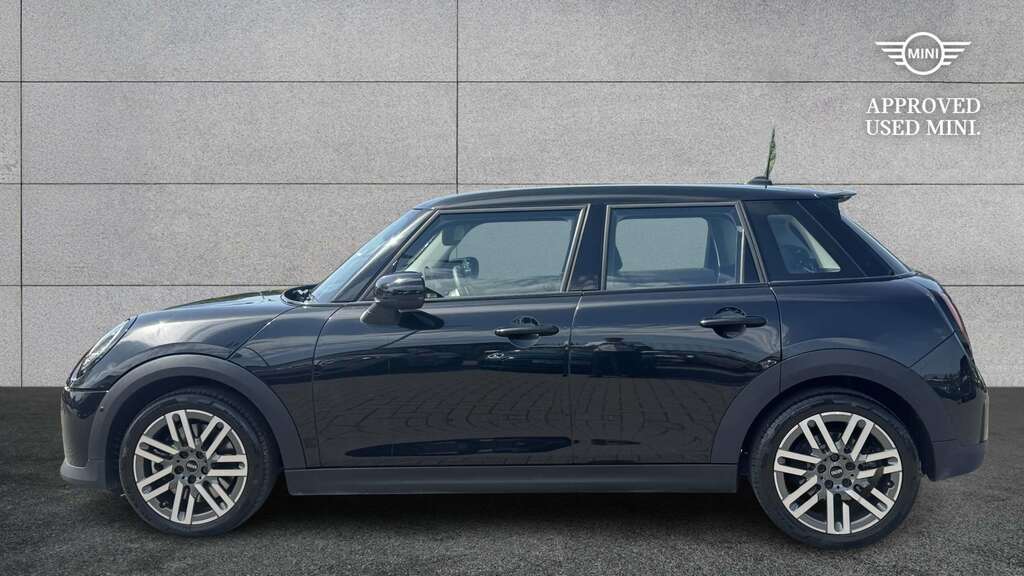 Mini Hatch 2.0 S Classic 2024 YE74LZA Black #2