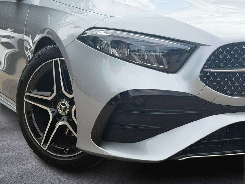 Mercedes-Benz A Class A180 Amg Line Executive 2025 YF25LRK Silver #3