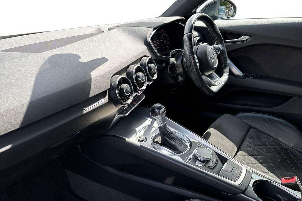 Audi TT 40 Tfsi Black Edition S Tronic 2021 Black #2