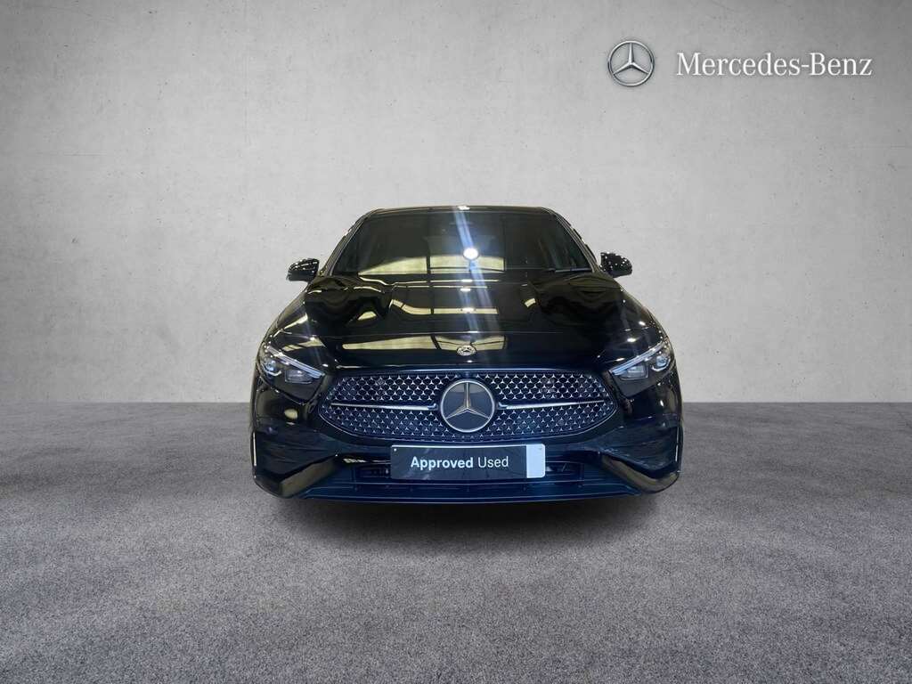 Mercedes-Benz A Class A180 Amg Line Premium Plus 2025 KM25XJV Black #2