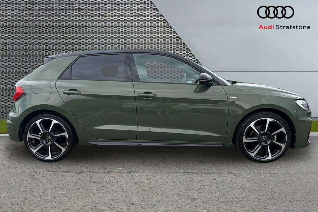 Audi A1 35 Tfsi Black Edition S Tronic 2025 KJ25TXH Green #4
