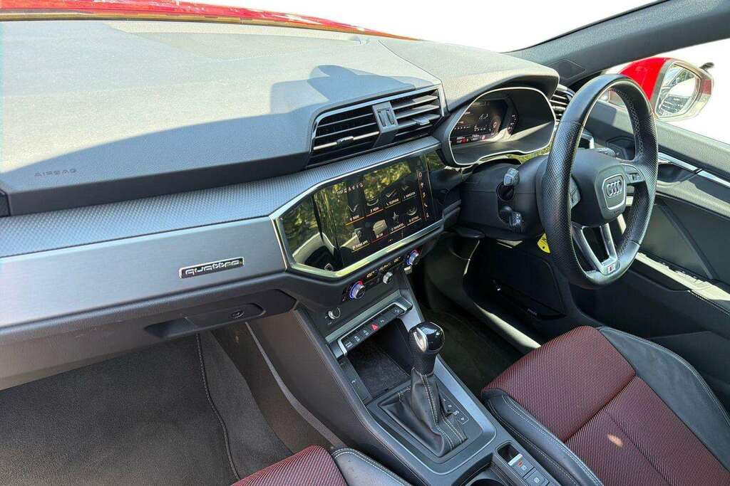 Audi Q3 40 Tfsi Quattro S Line S Tronic 2023 Red