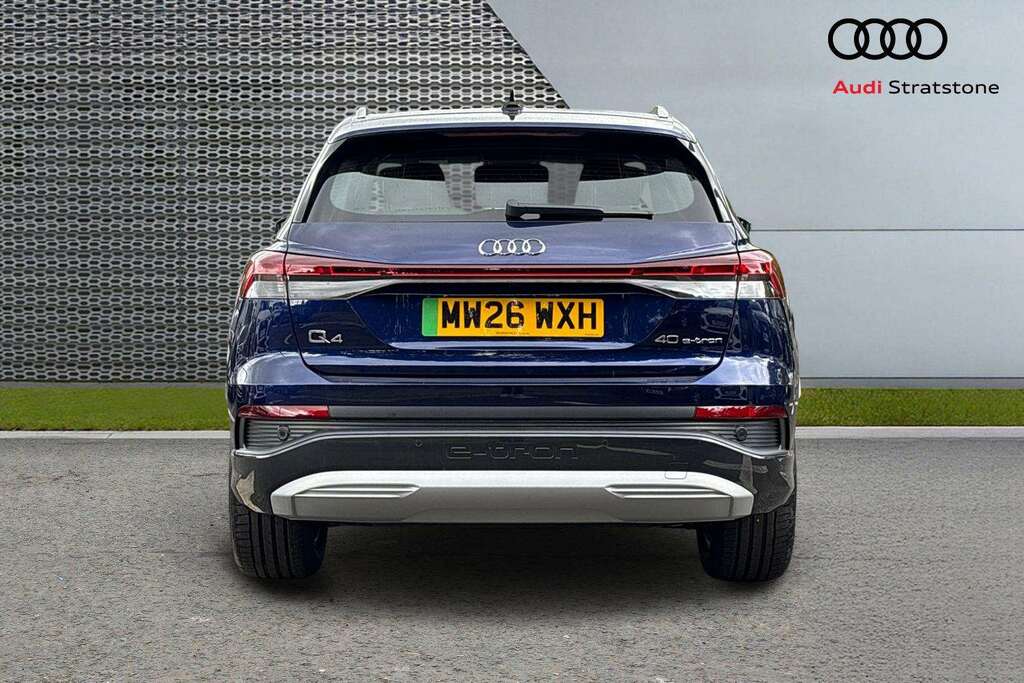 Audi Q4 E Tron 150Kw 40 63Kwh Sport Leather 2026 Blue #3
