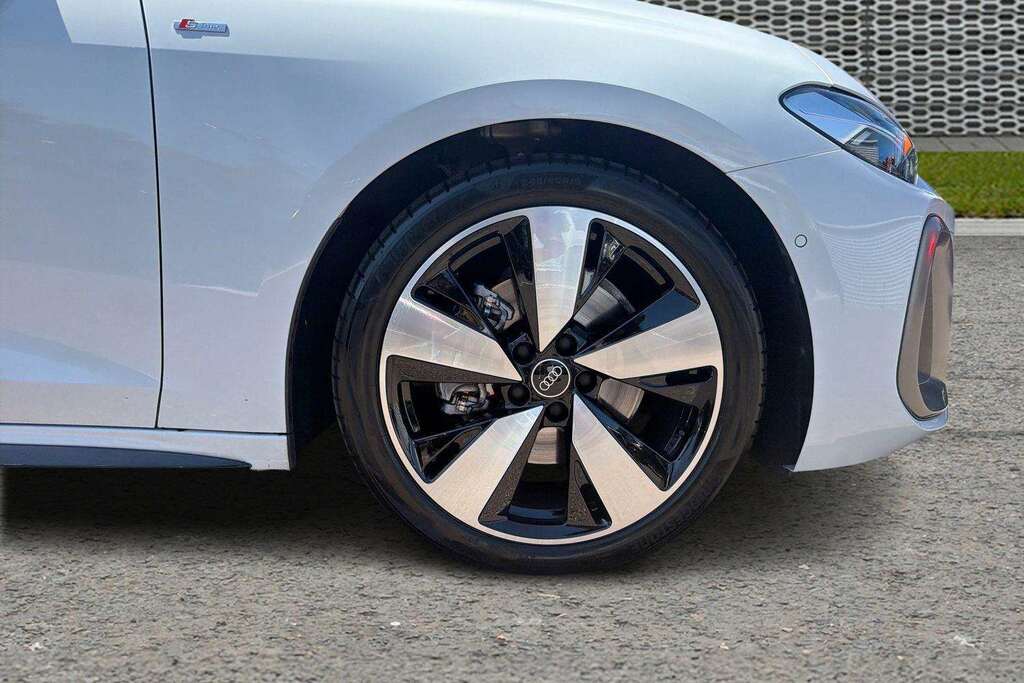 Audi A5 2.0 Tfsi 204 S Line S Tronic 2025 KW25WGP White #5