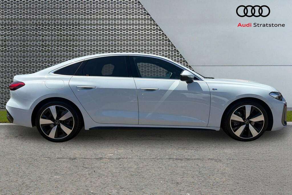Audi A5 2.0 Tfsi 204 S Line S Tronic 2025 KW25WGP White #4