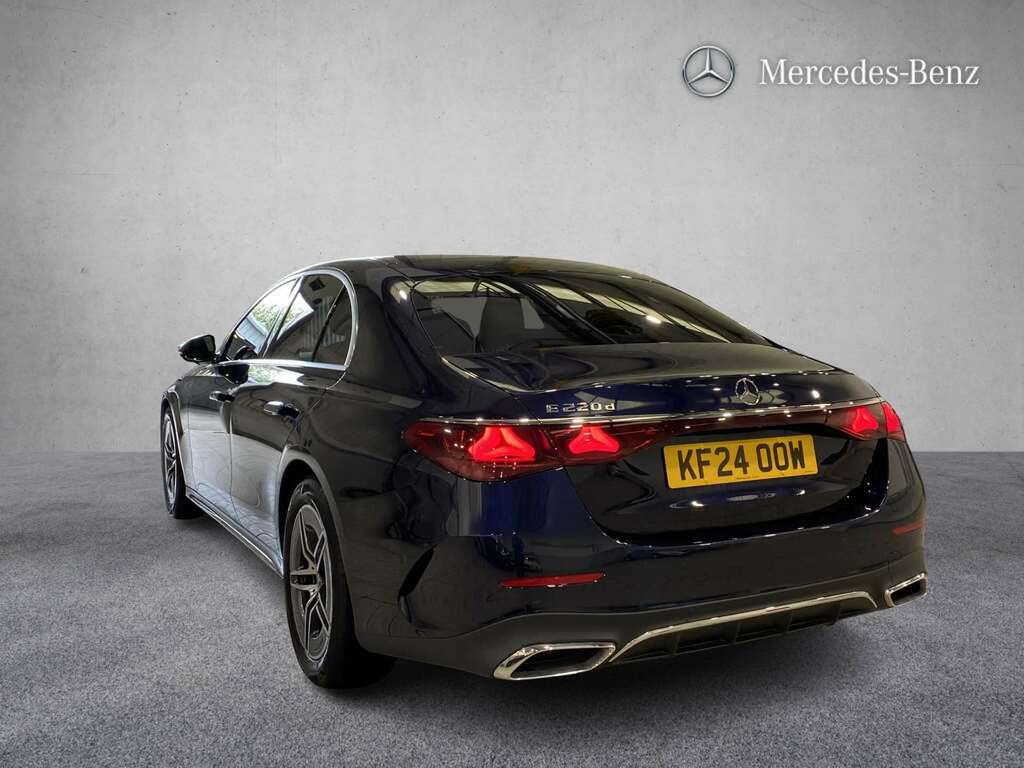 Mercedes-Benz E Class E220d Amg Line 9G-tronic 2024 Blue #6