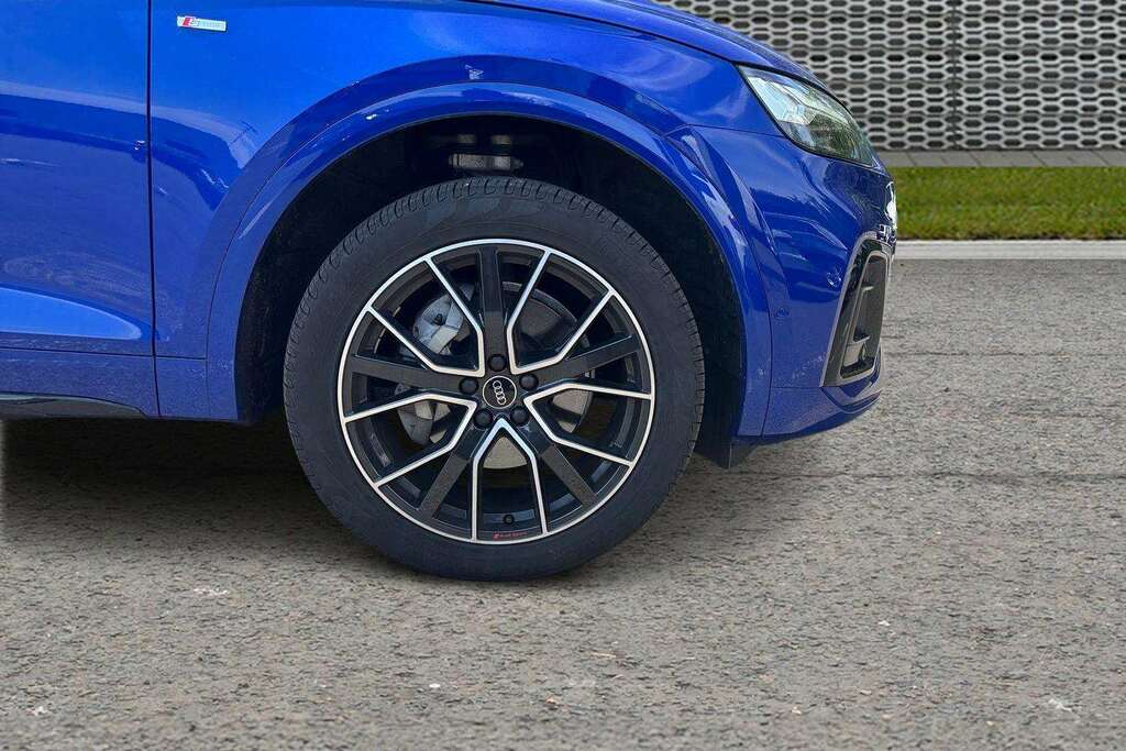 Audi Q5 45 Tfsi Quattro Black Edition S Tronic 2024 KW24VHF Blue #6