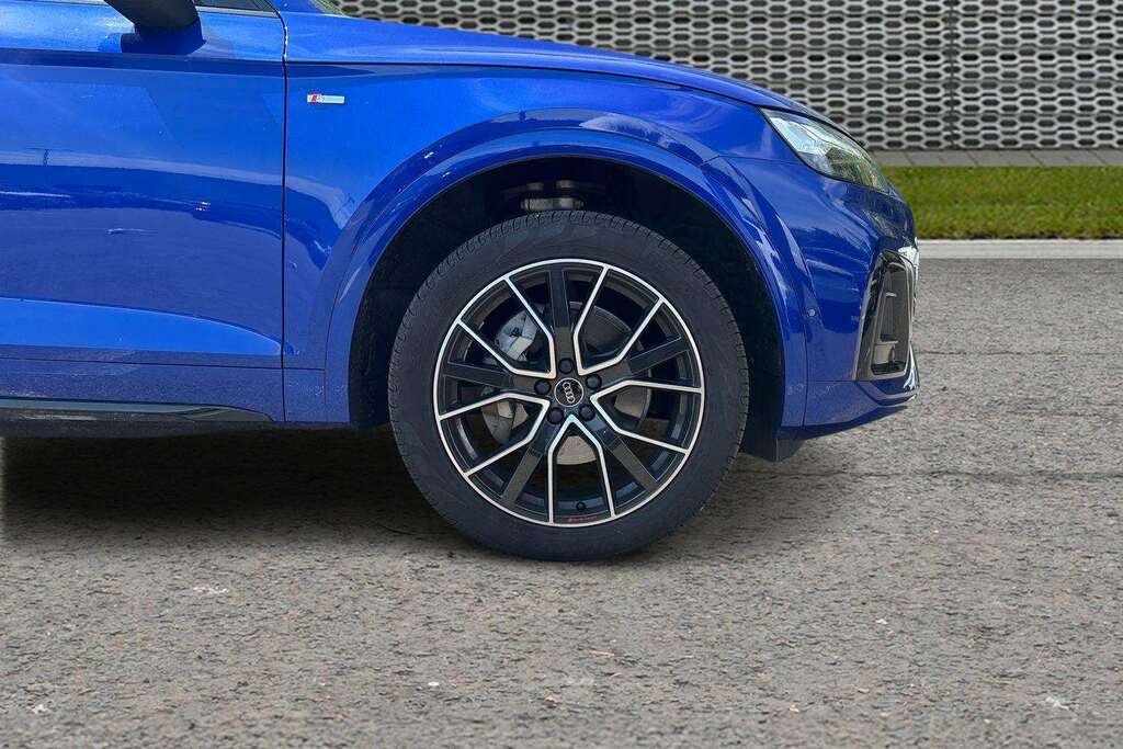 Audi Q5 45 Tfsi Quattro Black Edition S Tronic 2024 KW24VHF Blue #4