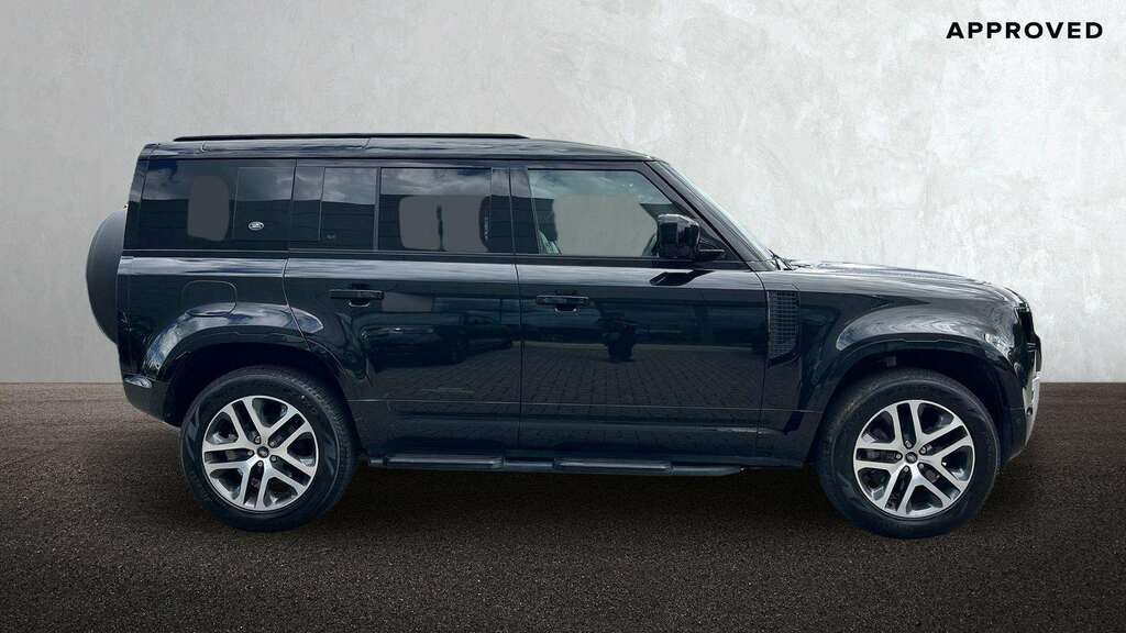 Land Rover Defender 110 3.0 D250 Xs Edition 110 2024 RA24BRV Black #5