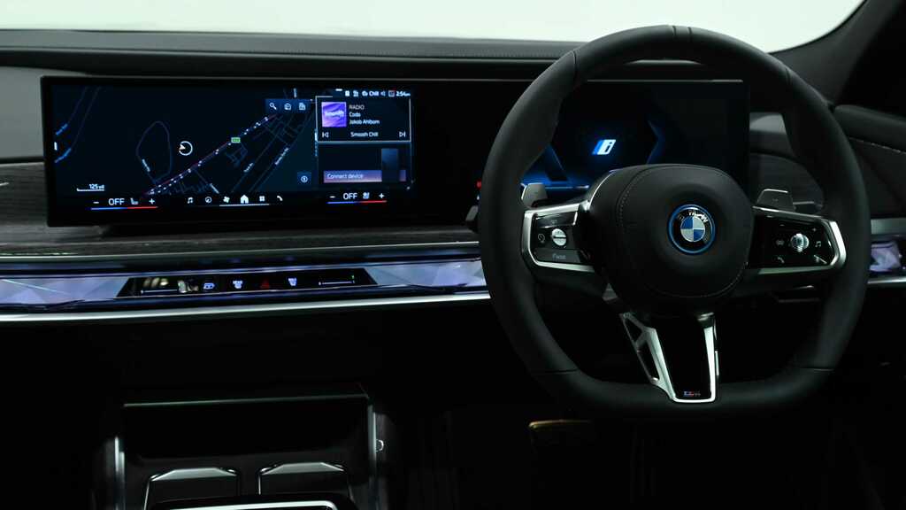 BMW 7 Series 750E Xdrive M Sport 2026 Grey #5