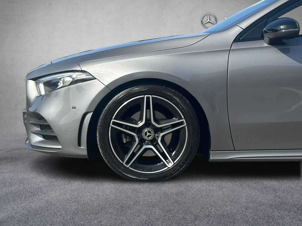 Mercedes-Benz A Class A180 Amg Line Premium 2023 KN23XSP Grey #6