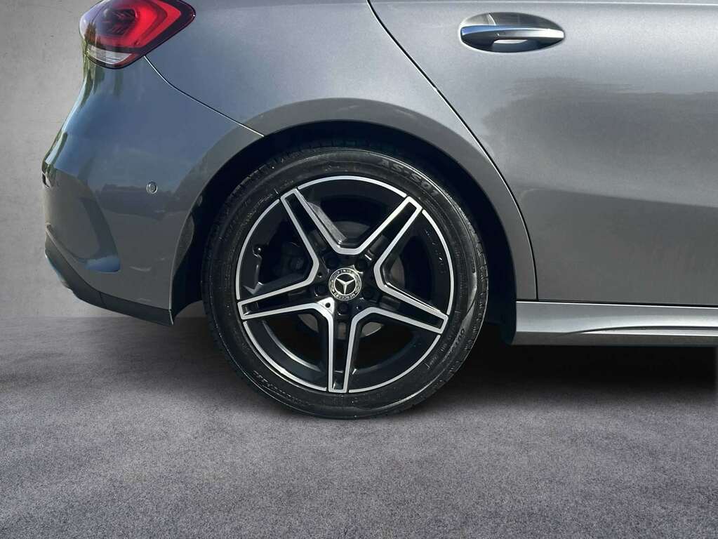 Mercedes-Benz A Class A180 Amg Line Premium 2023 KN23XSP Grey #5