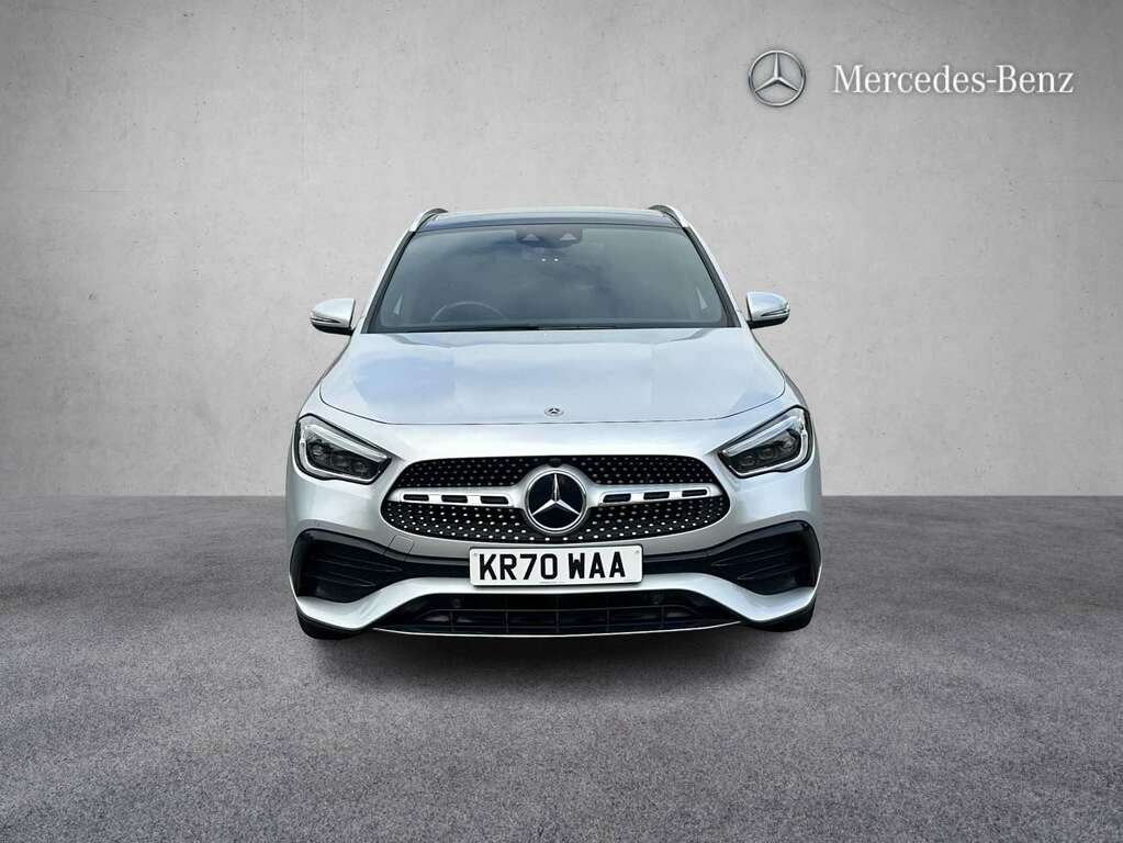 Mercedes-Benz GLA Class 220D 4Matic Amg Line Premium Plus 2020 KR70WAA Silver #4