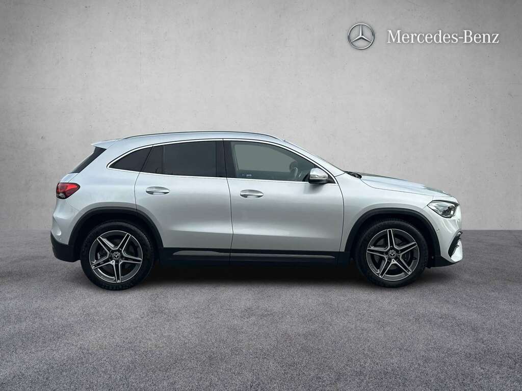 Mercedes-Benz GLA Class 220D 4Matic Amg Line Premium Plus 2020 Silver