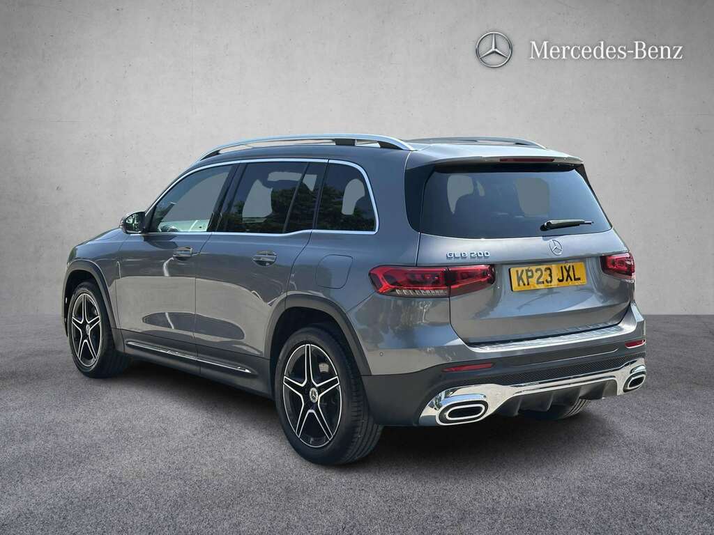 Mercedes-Benz GLB Class 200 Amg Line Executive 7G-tronic 2023 Grey