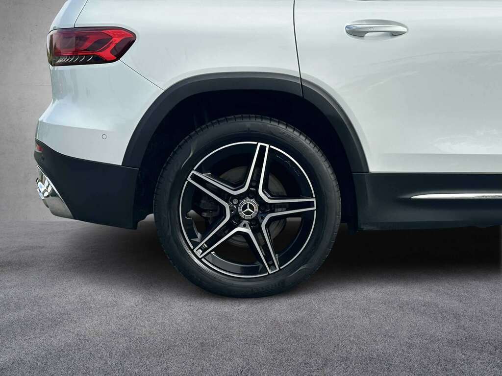 Mercedes-Benz GLB Class 200 Amg Line Premium 7G-tronic 2023 KW72HZM White #5