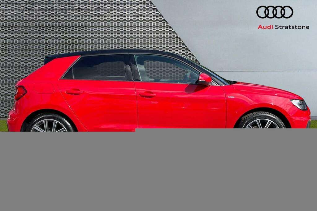 Audi A1 35 Tfsi S Line S Tronic 2026 LL26FXF Red #3
