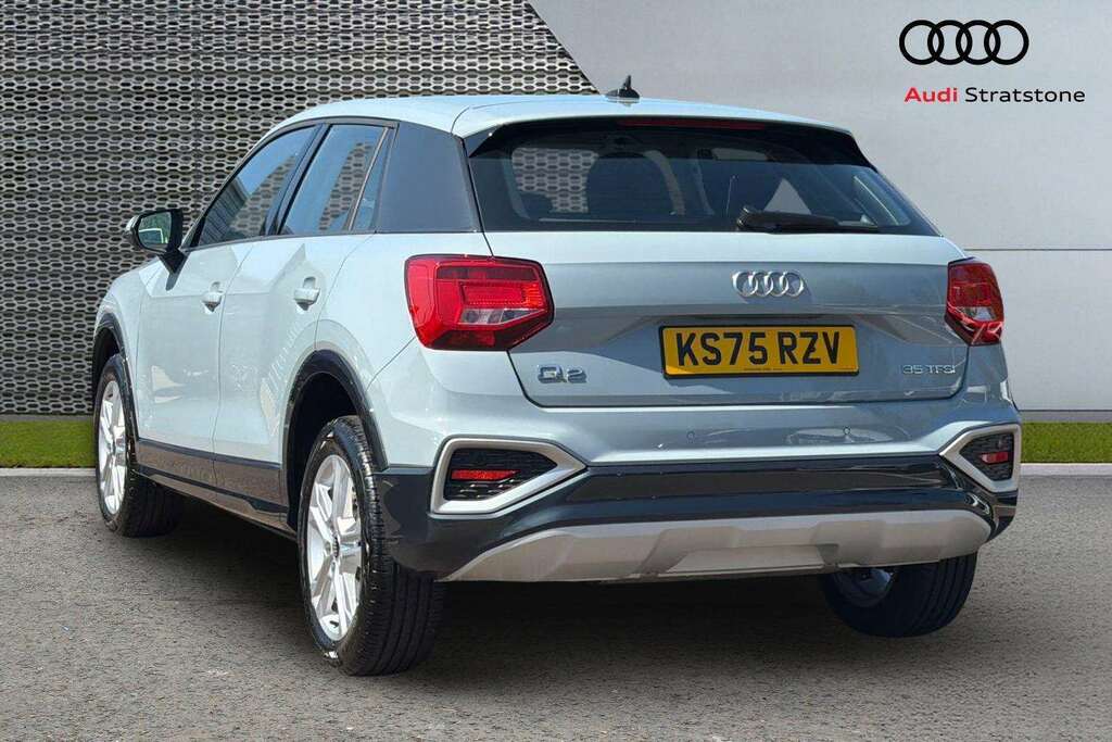 Audi Q2 35 Tfsi Sport S Tronic 2025 KS75RZV Grey #4