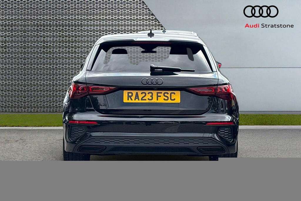 Audi A3 35 Tdi Black Edition S Tronic 2023 RA23FSC Black #6