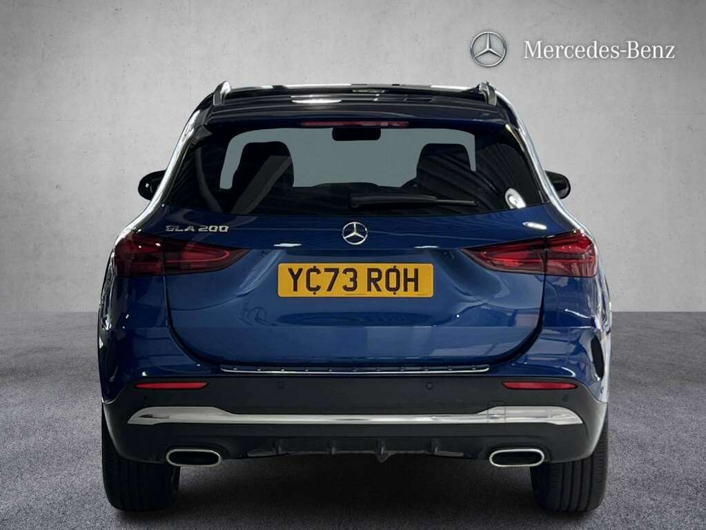 Mercedes-Benz GLA Class 200 Amg Line Executive 2023 YC73ROH Blue #5