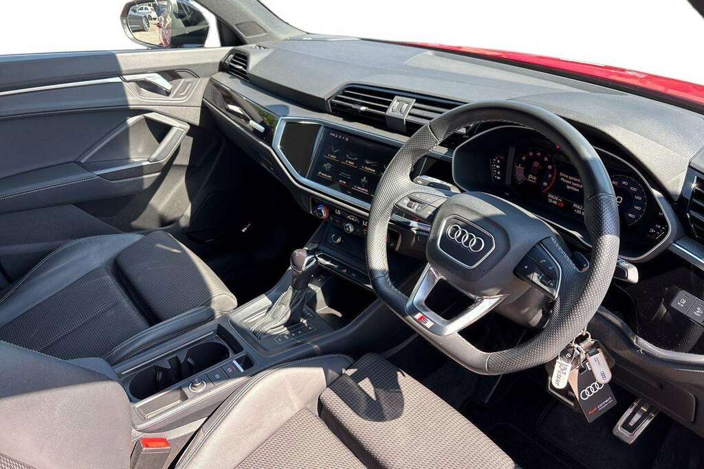Audi Q3 40 Tfsi Quattro Black Edition S Tronic 2023 LP23KHT Red #5