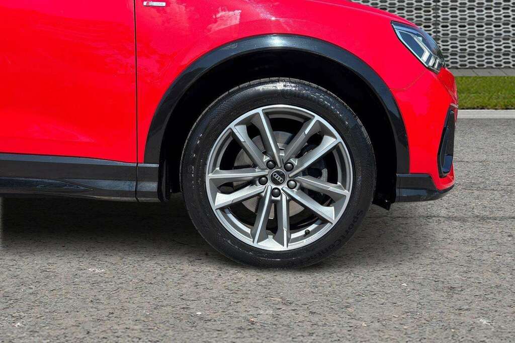 Audi Q3 40 Tfsi Quattro Black Edition S Tronic 2023 LP23KHT Red #4