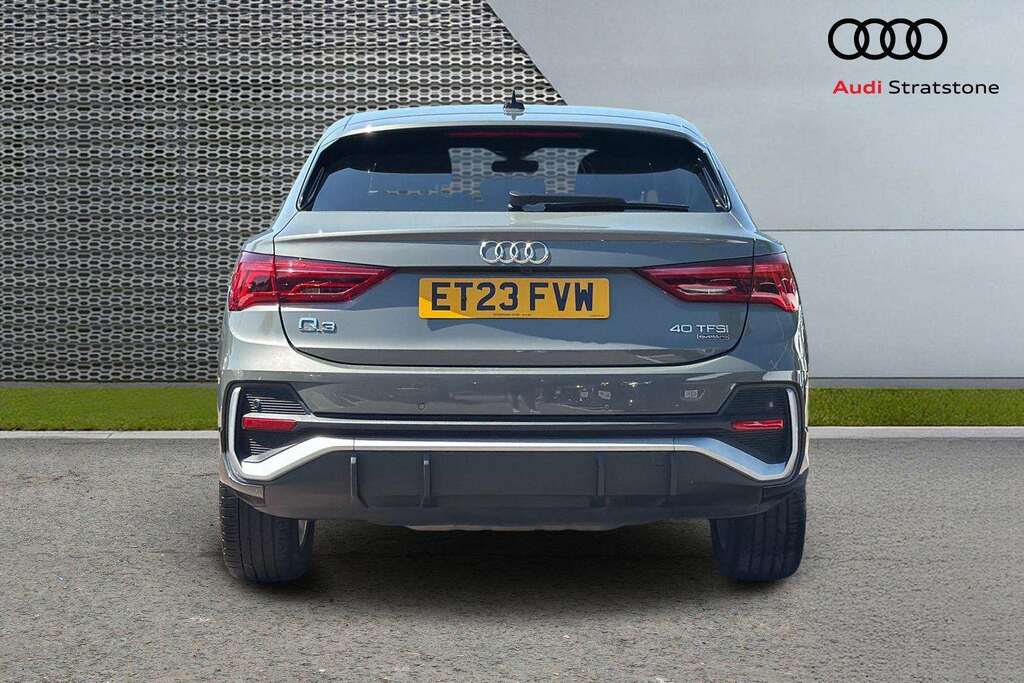 Audi Q3 40 Tfsi Quattro S Line S Tronic 2023 ET23FVW Grey #5