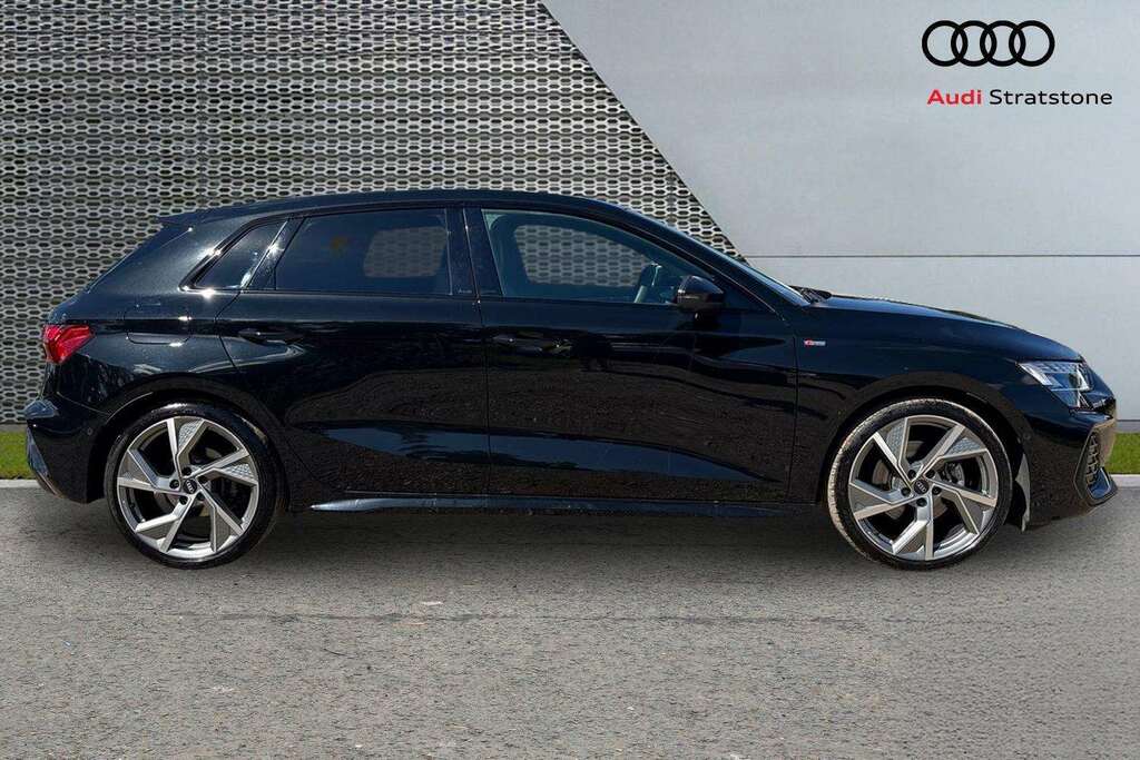 Audi A3 1.5 Tfsi 150 Black Ed S Tronic Tech Pack Pro LL75FAA Black #4