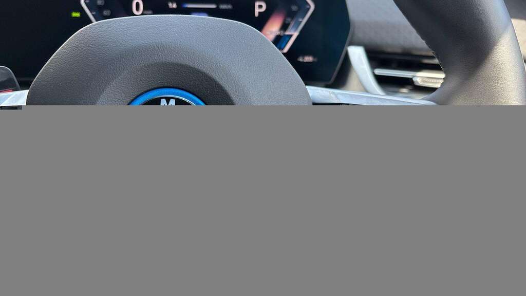 BMW iX2 150Kw Edrive20 M Sport 65Kwh 2025 Blue #6