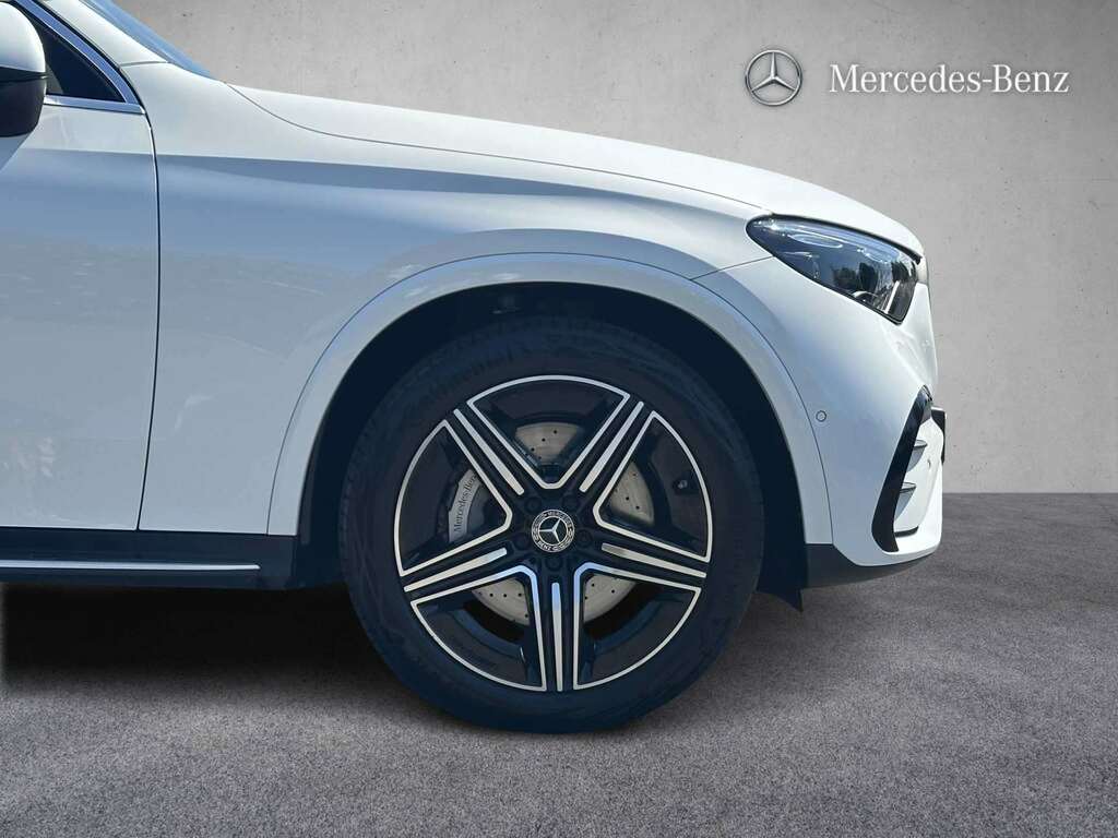 Mercedes-Benz GLC Class 220D 4Matic Amg Line Premium 9G-tronic 2023 LM73SNX White #2