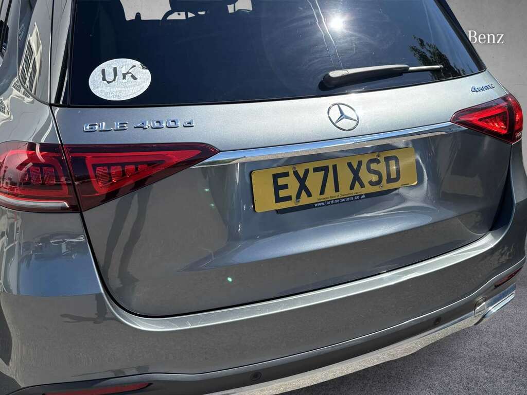 Mercedes-Benz GLE Class 350D Amg Line Premium Plus Suv G-tron Black #10