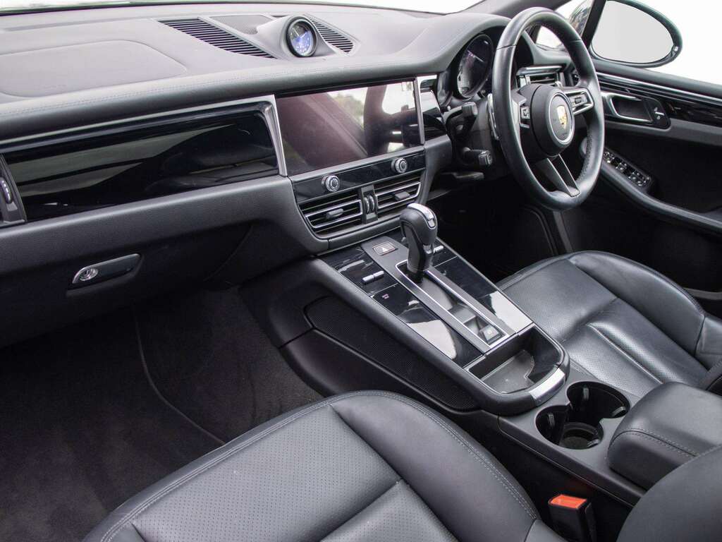 Porsche Macan S Pdk 2022 AE22TBZ Black #3