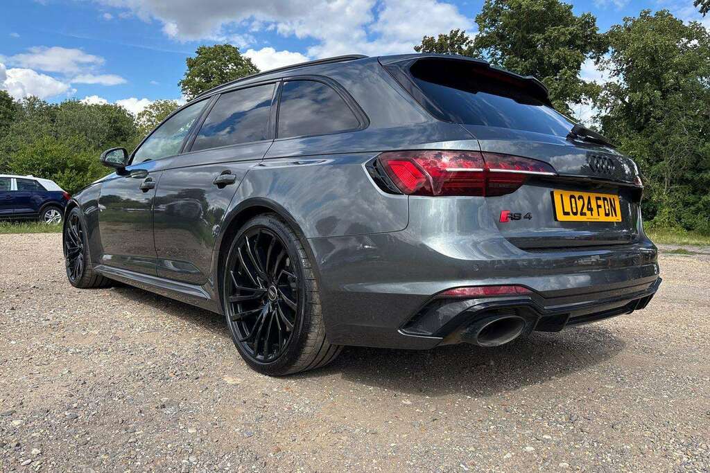 Audi RS4 2.9 Tfsi V6 Vorsprung Estate Tiptronic Black #25
