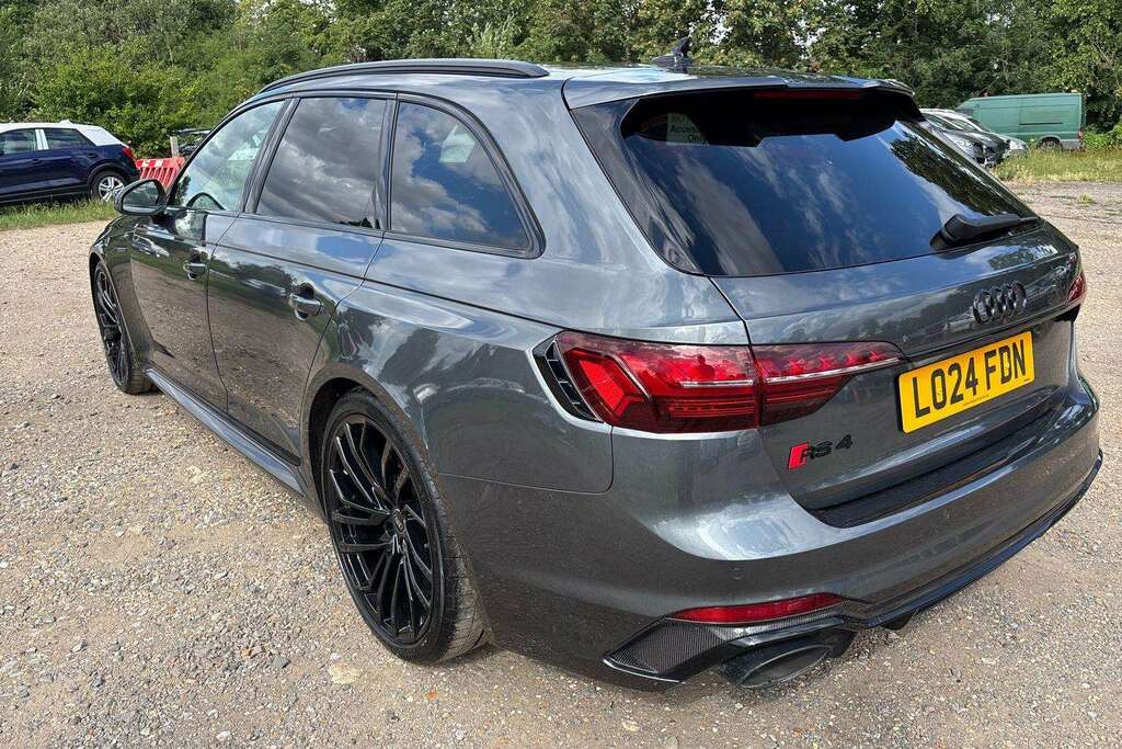 Audi RS4 2.9 Tfsi V6 Vorsprung Estate Tiptronic Black #30