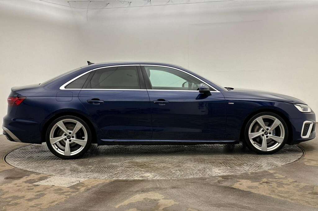 Audi A4 40 Tfsi 204 S Line S Tronic 2022 Blue #3