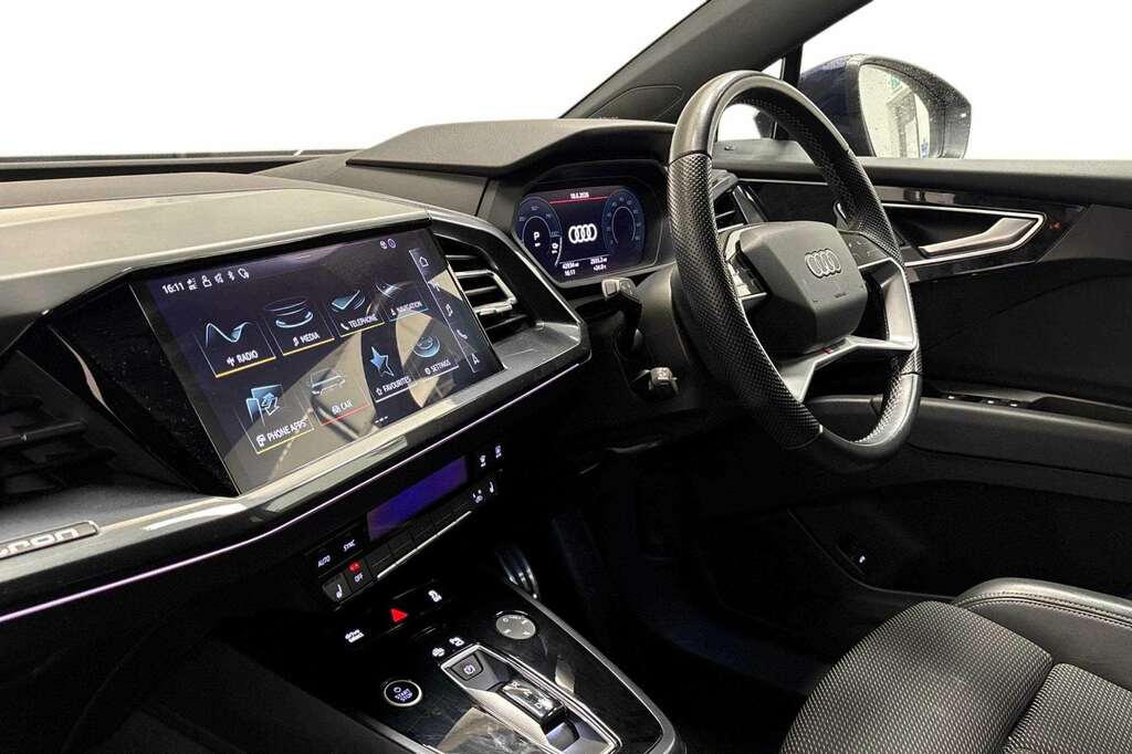 Audi Q4 E Tron 150Kw 40 82Kwh S Line 2023 Blue #2