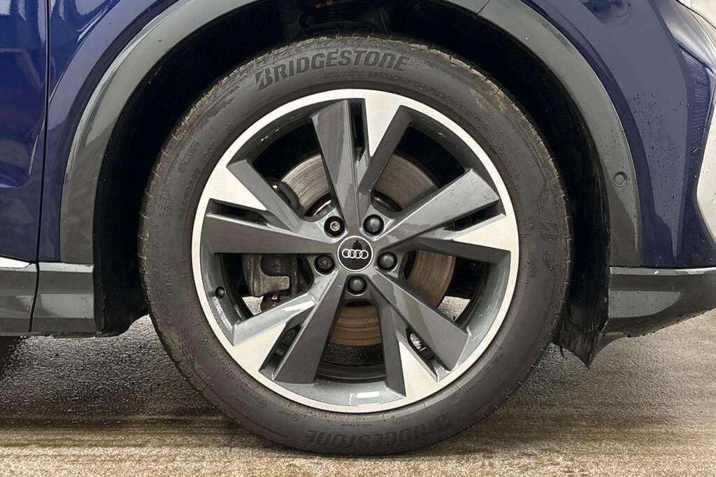 Audi Q4 E Tron 150Kw 40 82Kwh S Line 2023 Blue #5