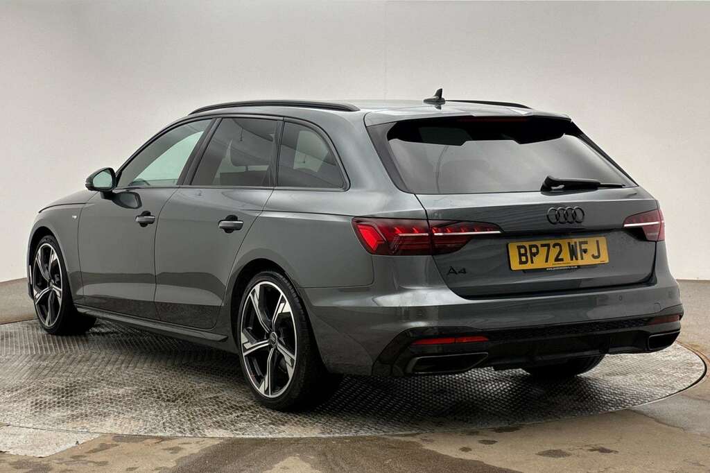 Audi A4 35 Tfsi Black Edition S Tronic 2023 Grey #2