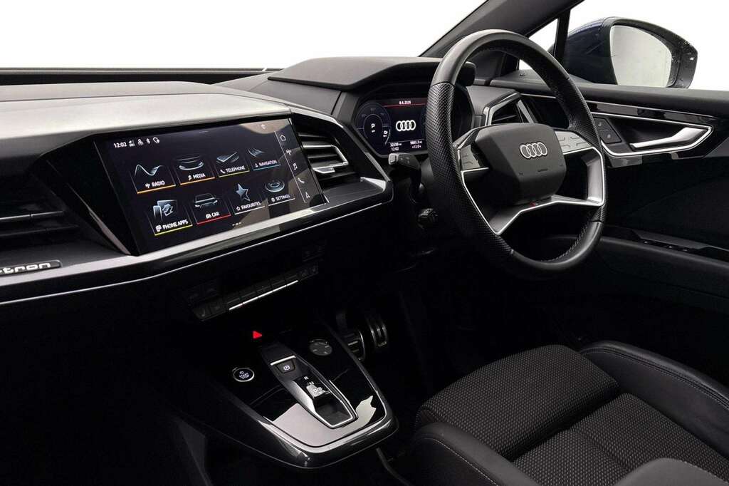 Audi Q4 E Tron 150Kw 40 82Kwh S Line 2023 Blue #3
