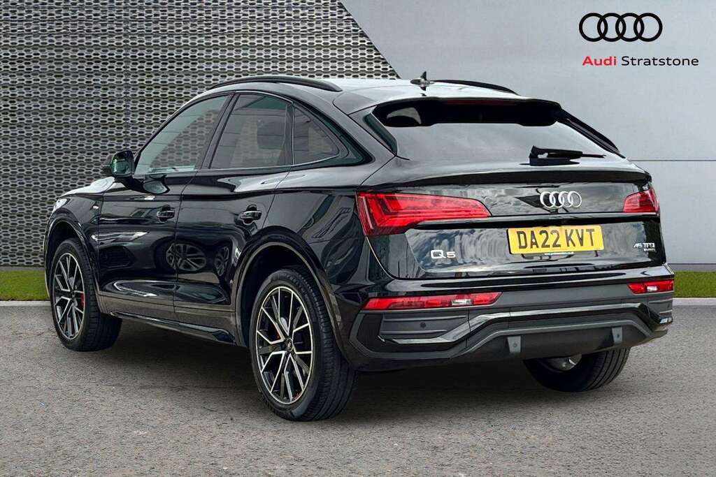 Audi Q5 45 Tfsi Quattro Edition 1 S Tronic 2022 Black #2