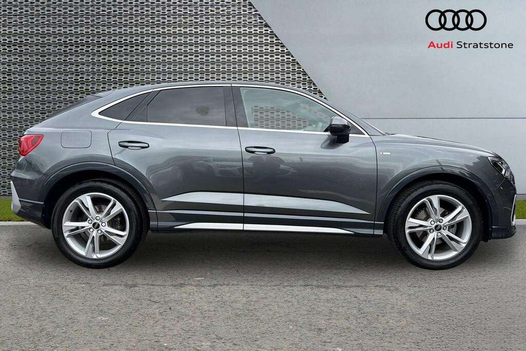 Audi Q3 35 Tfsi S Line S Tronic Leather 2025 Grey #3