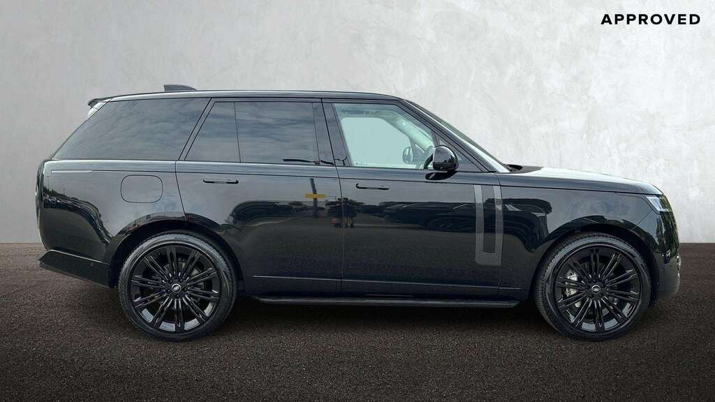 Land Rover Range Rover 3.0 D300 Se 2023 LL72EGZ Black #4
