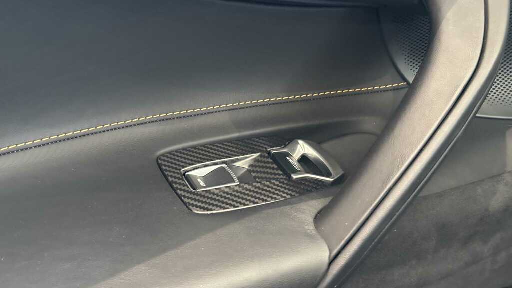 McLaren 720S 720S V8 S-a Purple #9