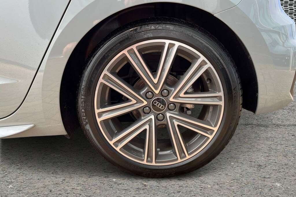 Audi A1 1.0 Tfsi 30 S Line Sportback S Tronic Black #9