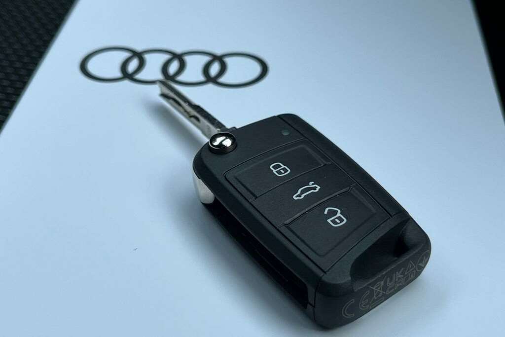 Audi A1 1.0 Tfsi 30 S Line Sportback S Tronic Black #23